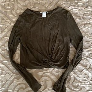 Long sleeve crop top